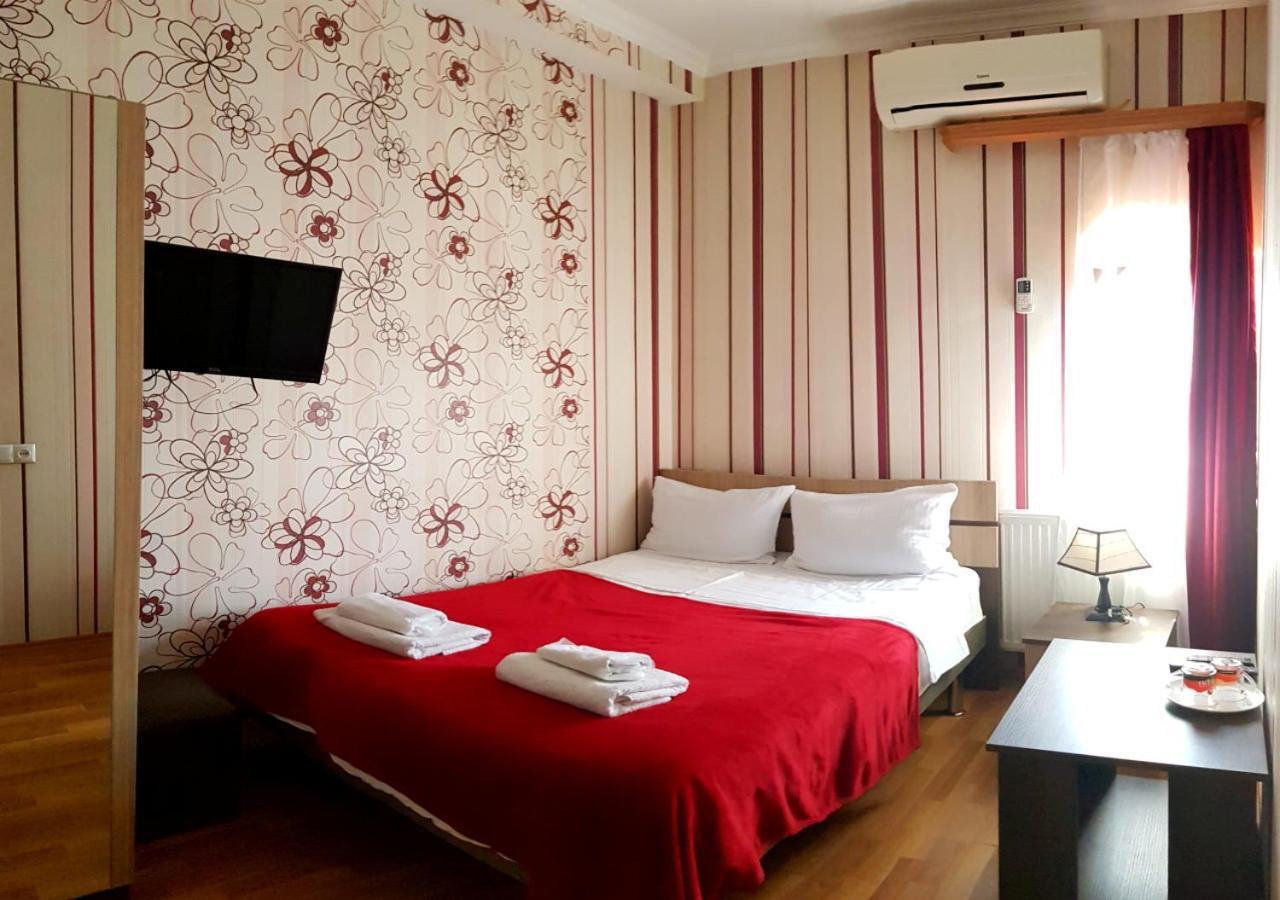 Bonus Inn Tiflis Dış mekan fotoğraf
